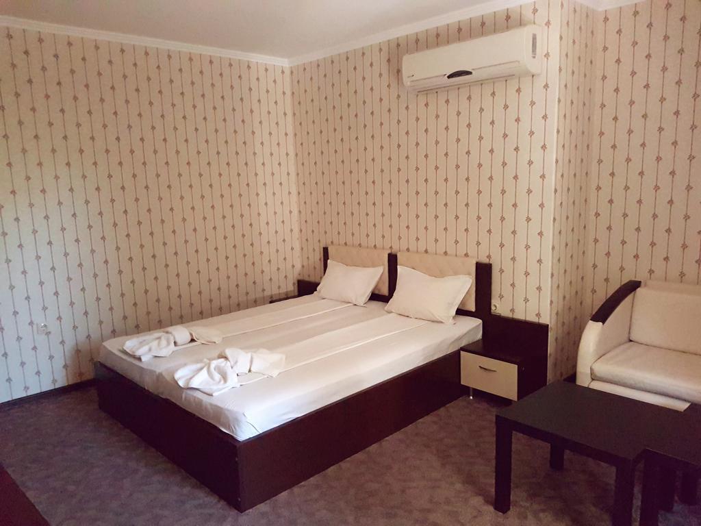 Guest House Saint Apostol Nesebar Exterior photo