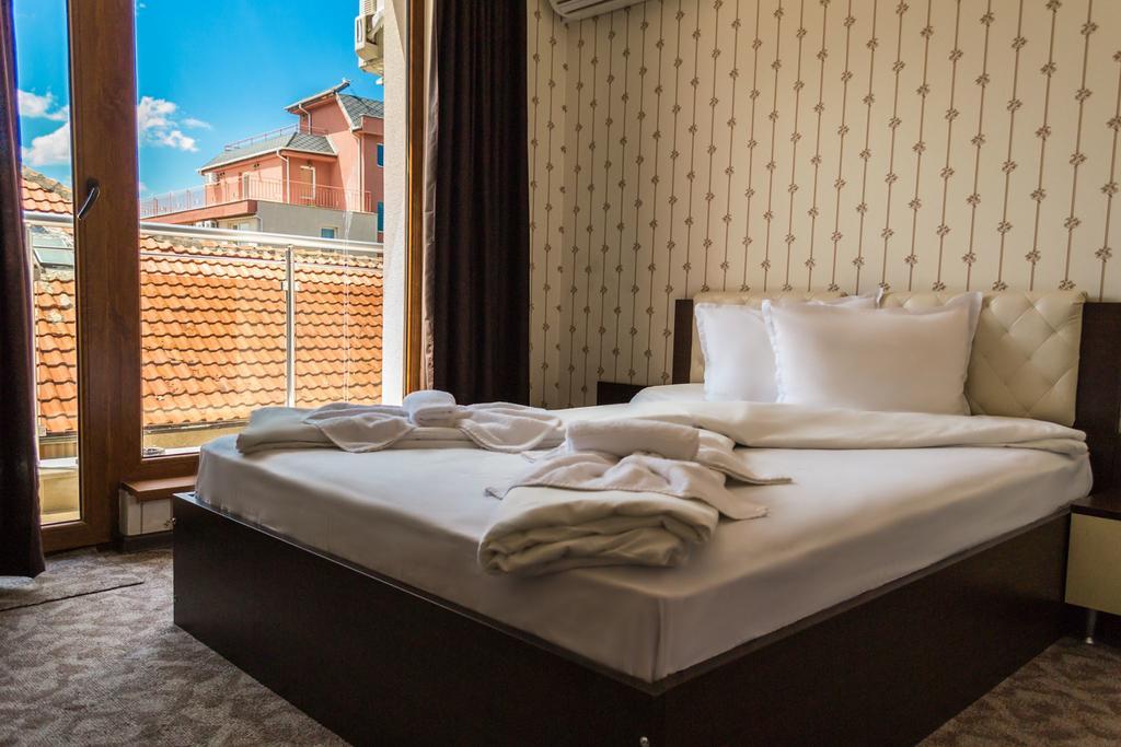 Guest House Saint Apostol Nesebar Exterior photo