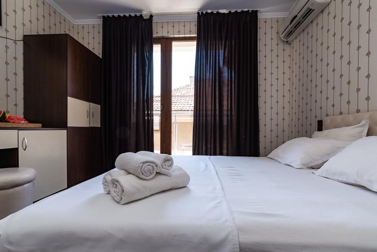 Guest House Saint Apostol Nesebar Exterior photo